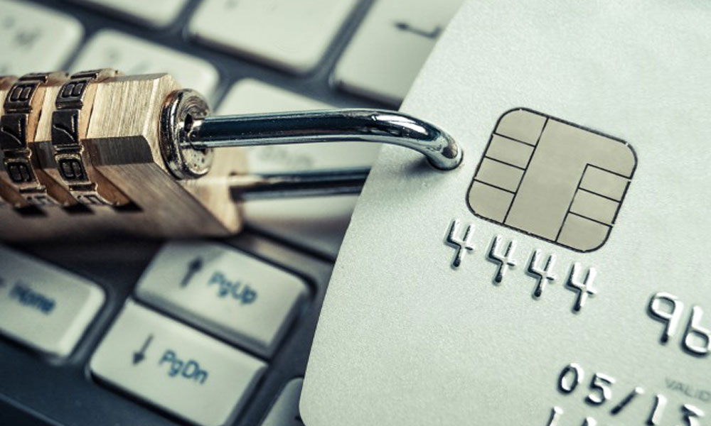 credit card padlock online banking security